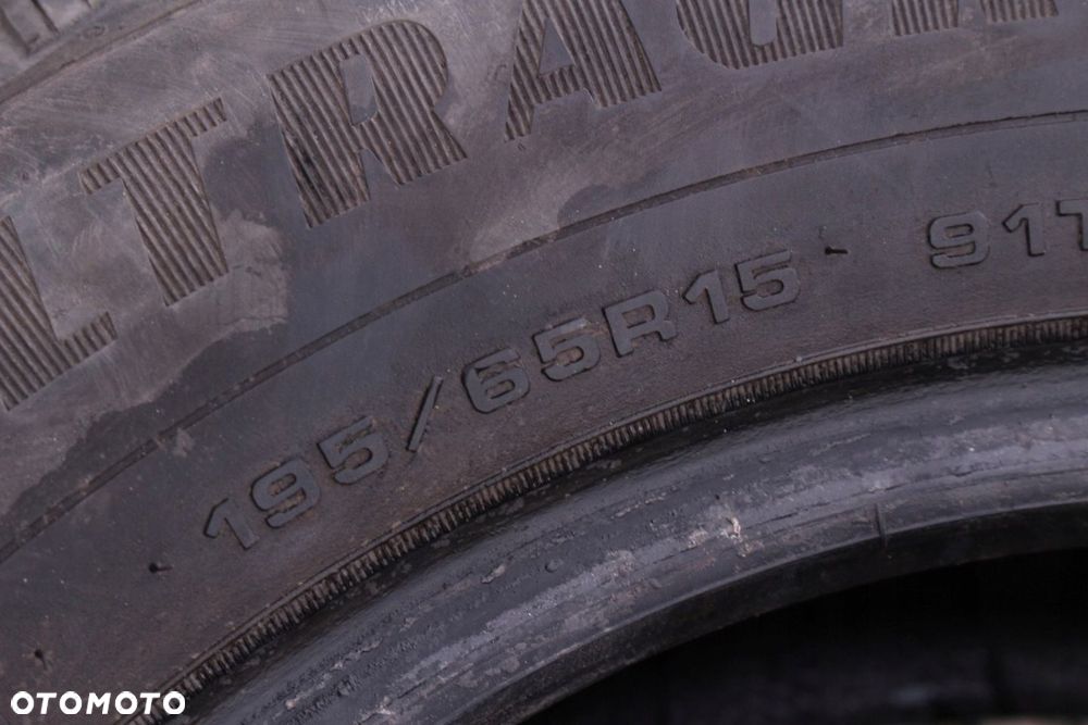 OPONY KOMPLET ZIMOWE GOODYEAR ULTRAGRIP 9 195/65/15 3114 6mm - 8