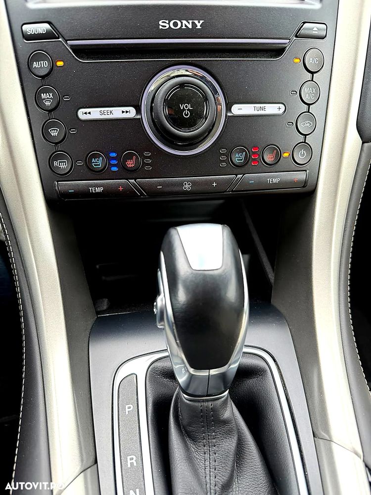 Ford Mondeo 2.0 CVT VIGNALE - 14