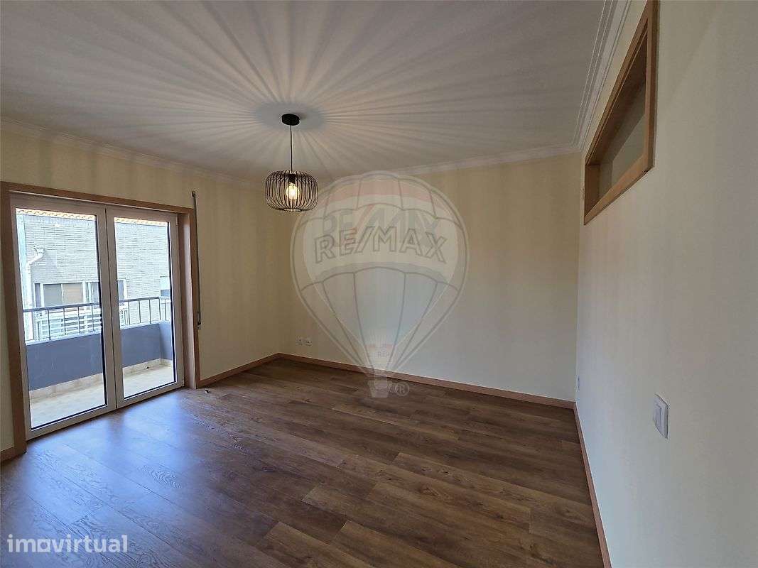 Apartamento T2 para arrendamento - Grande imagem: 5/14