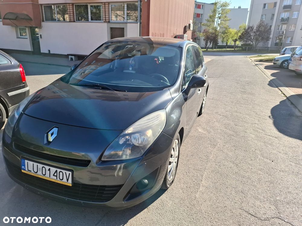 Renault Scenic 1.9 dCi Expression - 1