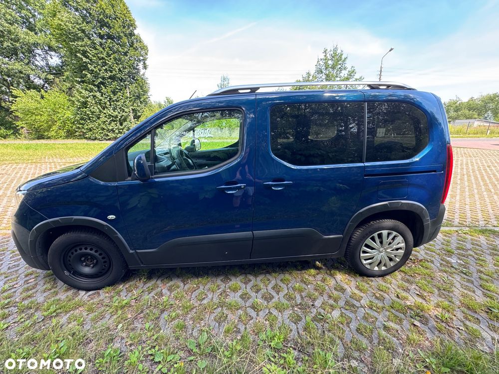 Peugeot Rifter 1.2 PureTech Allure S&S - 9