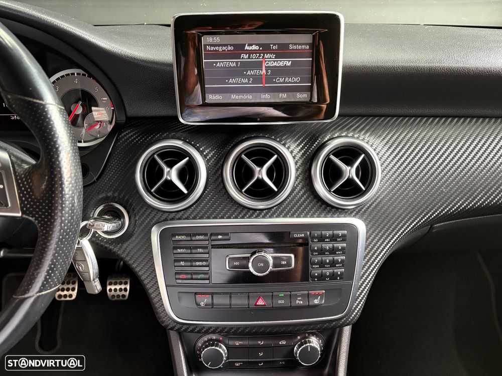 Mercedes-Benz A 200 CDI AMG Line - 11