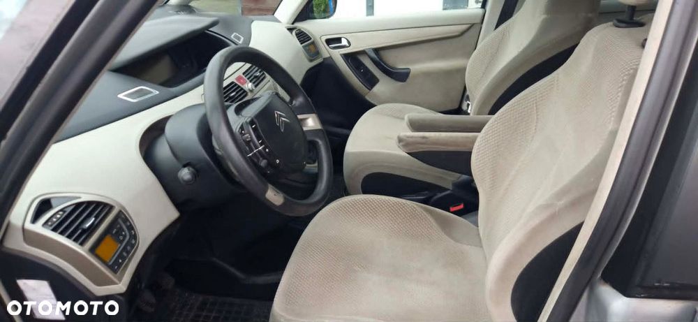 Citroën C4 Grand Picasso - 6