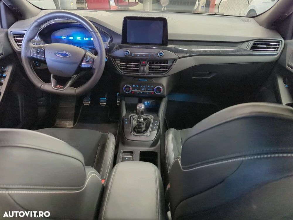 Ford Focus 2021 photo 5