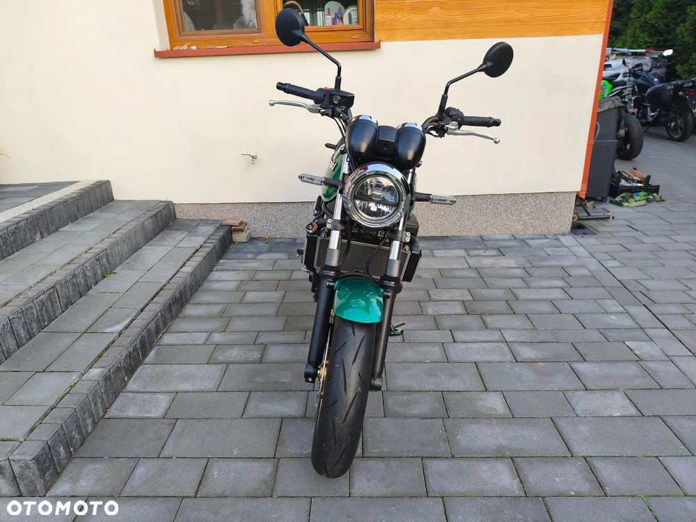Kawasaki Z 650 RS - 9