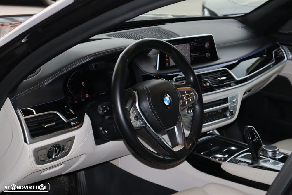 BMW 740 d xDrive Auto - 22