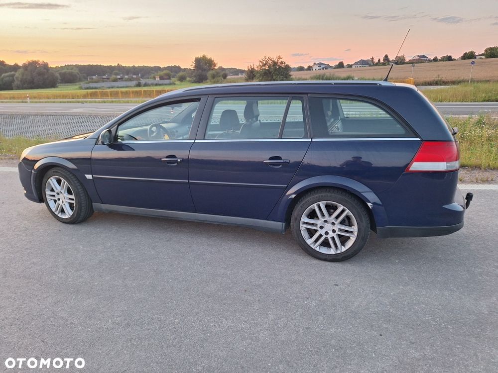 Opel Vectra - 2