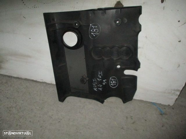 Tampa De Motor 06B103925B AUDI A4 1999 1.6I - 2