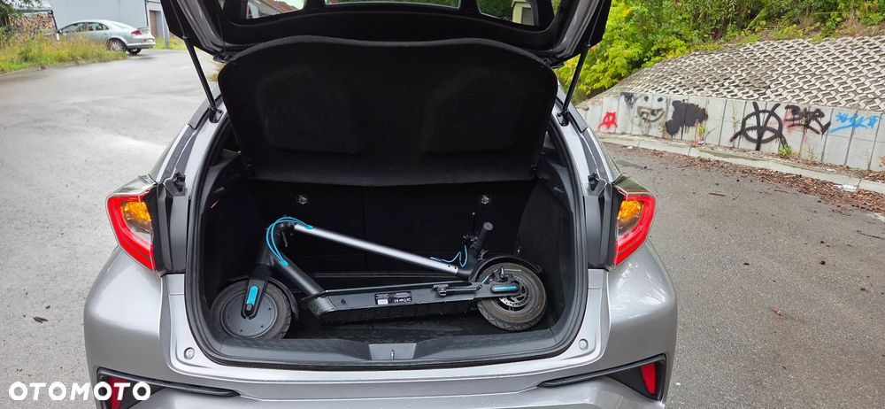 Toyota C-HR 1.8 Hybrid Dynamic - 34