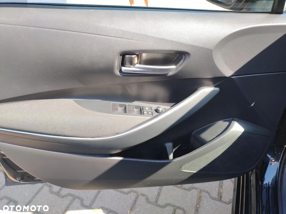 Toyota Corolla 1.8 Hybrid Comfort - 11