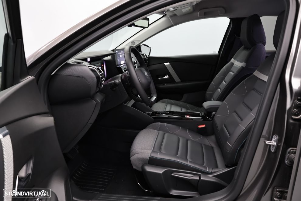 Citroën C4 X 1.2 PureTech Shine EAT8 - 23