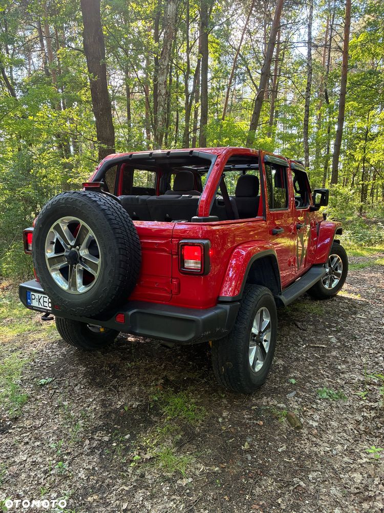 Jeep Wrangler Unlimited GME 2.0 Turbo Sahara - 8