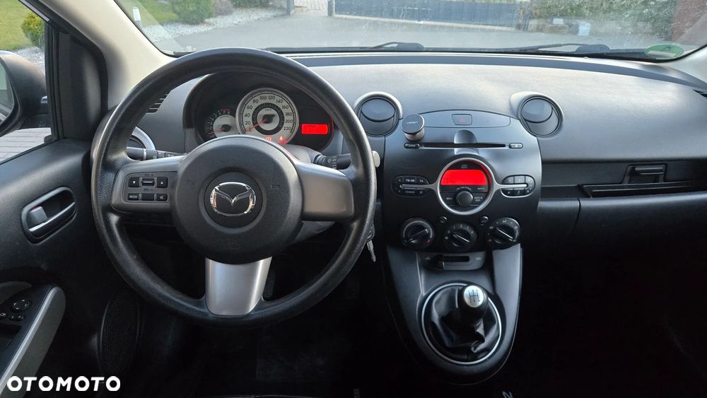 Mazda 2 1.3 Dynamic - 11