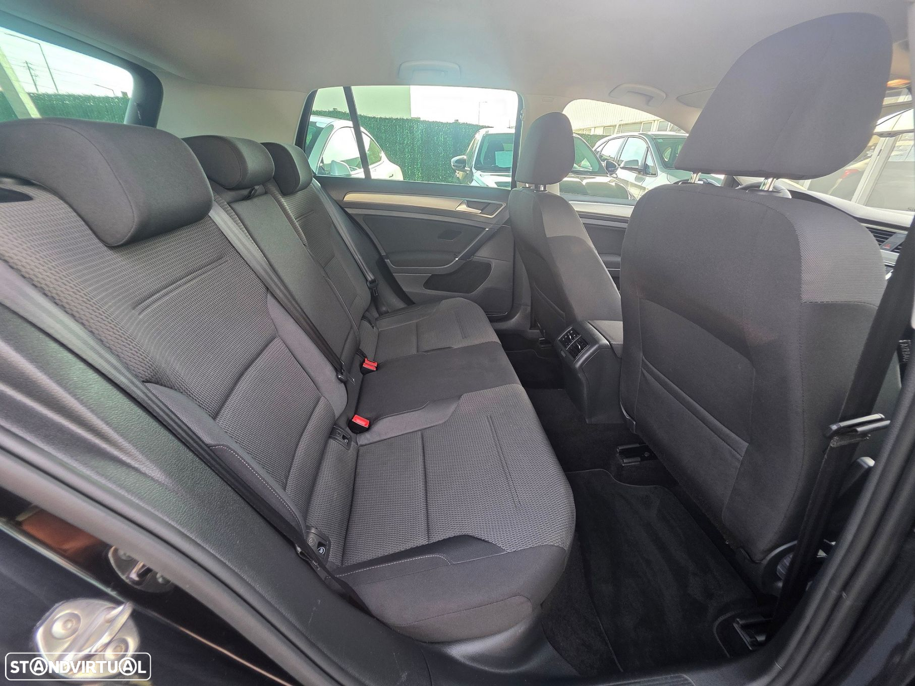 VW Golf 1.2 TSi Confortline DSG - 22