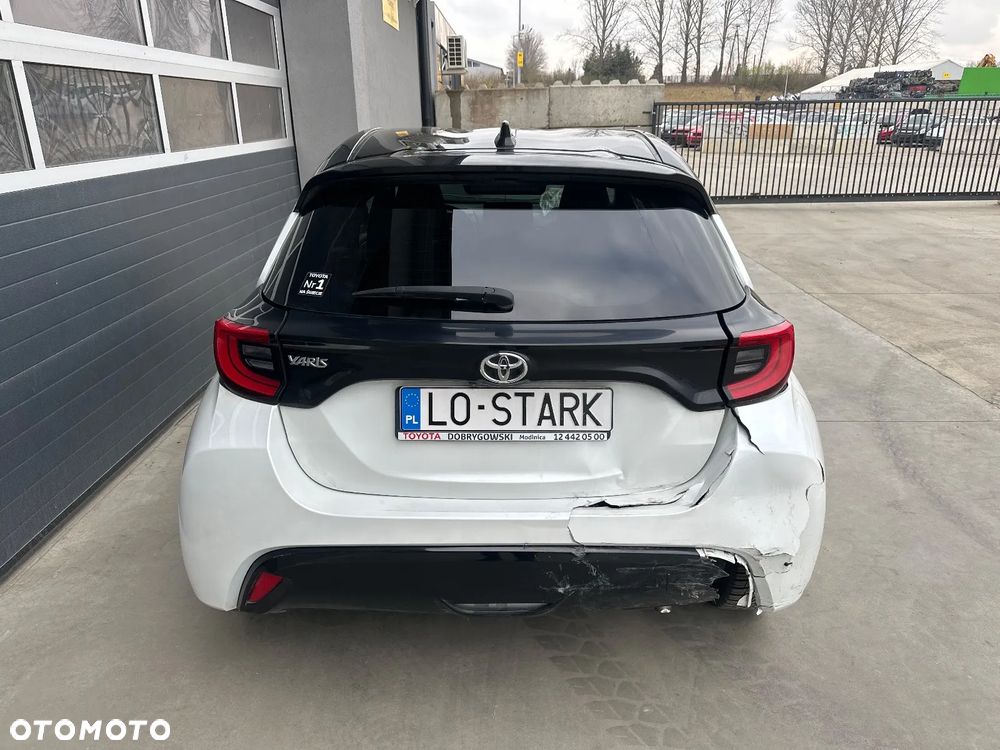 Toyota Yaris 1.5 Style - 3