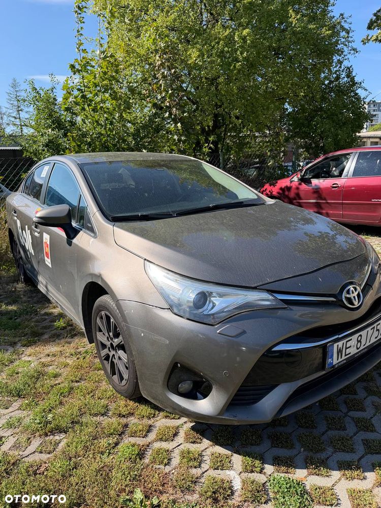 Toyota Avensis 1.8 Active MS - 3