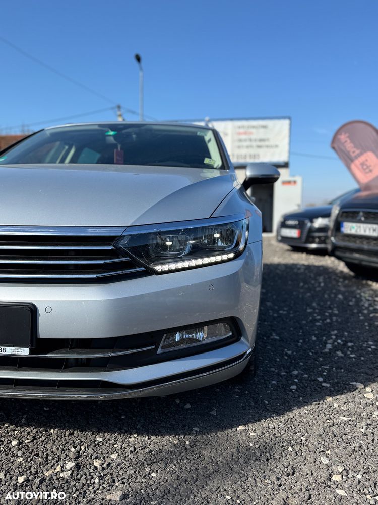 Volkswagen Passat 2.0 TDI DSG Highline - 4
