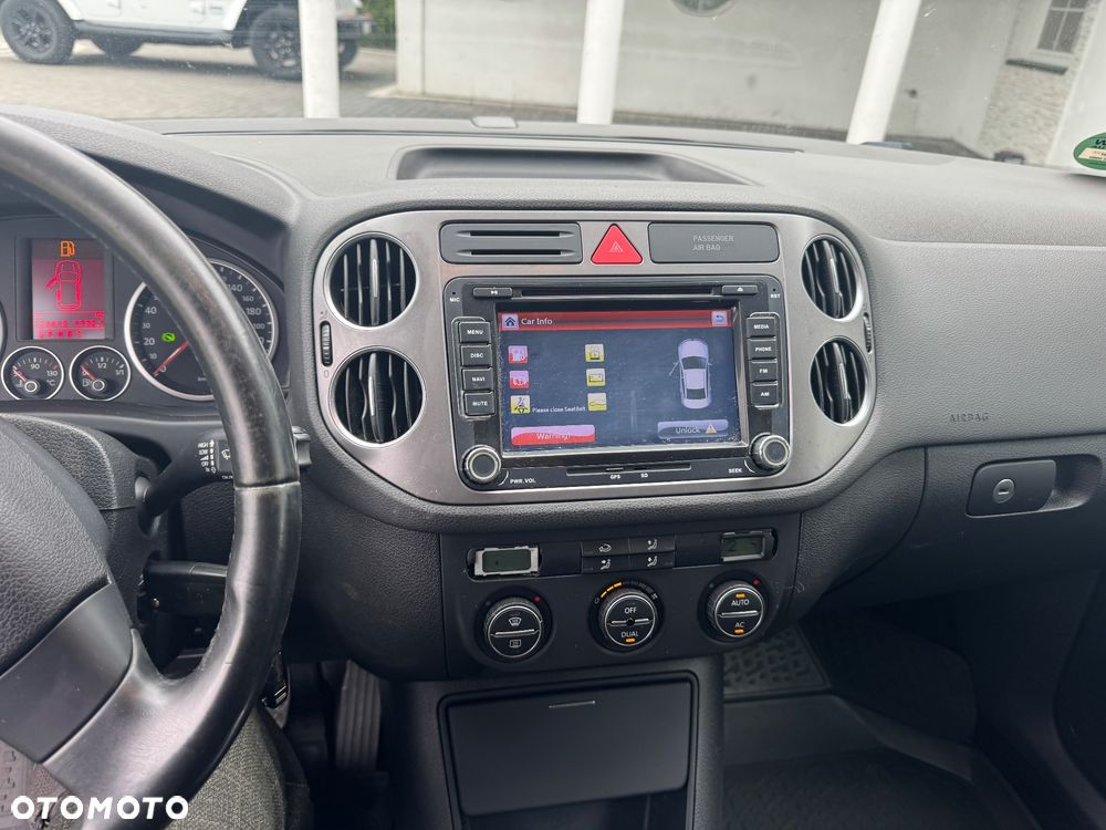 Volkswagen Tiguan 2.0 TDI DPF 4Motion BlueMotion Technology DSG Track & Field - 14
