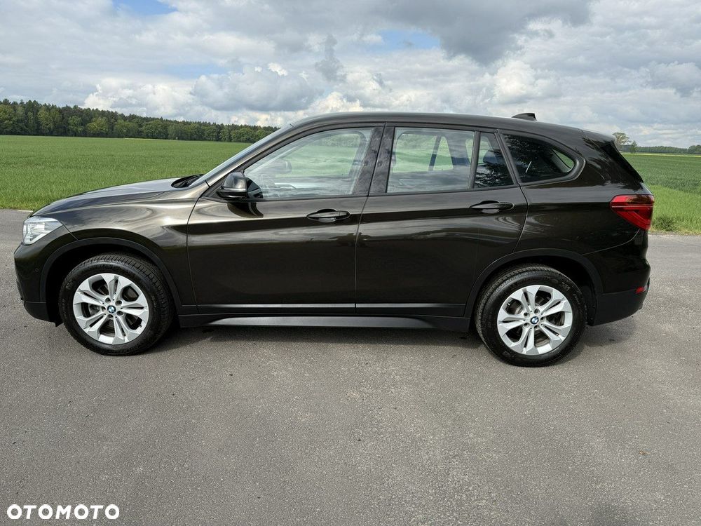 BMW X1 sDrive18i Advantage - 11