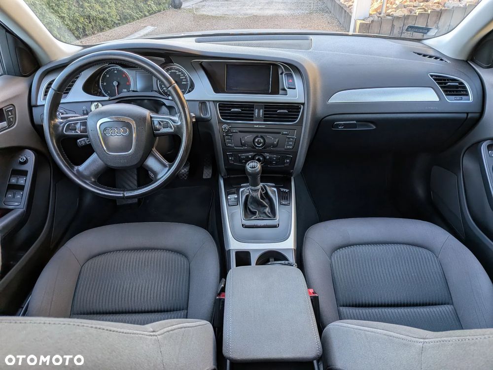 Audi A4 Avant 2.0 TDI DPF Attraction - 14