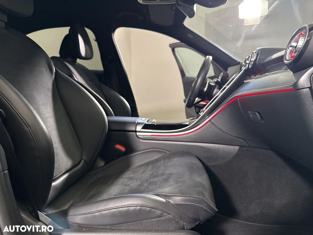 Mercedes-Benz C 300 e 9G-TRONIC - 12