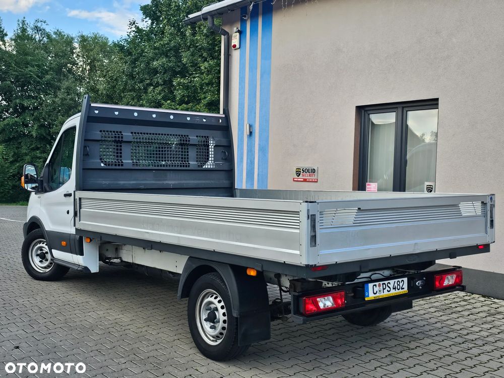 Ford Transit - 4