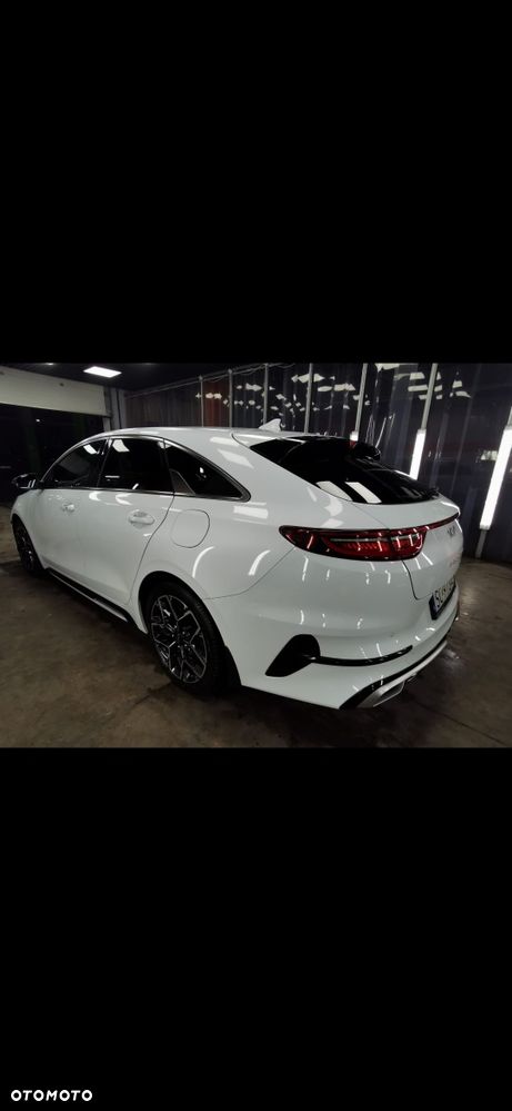 Kia ProCeed - 2