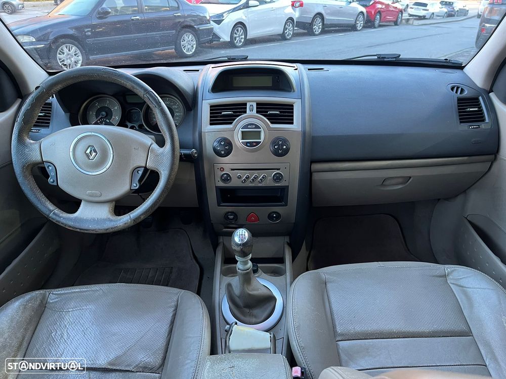 Renault Mégane Break 1.5 dCi Privilège Luxe - 8