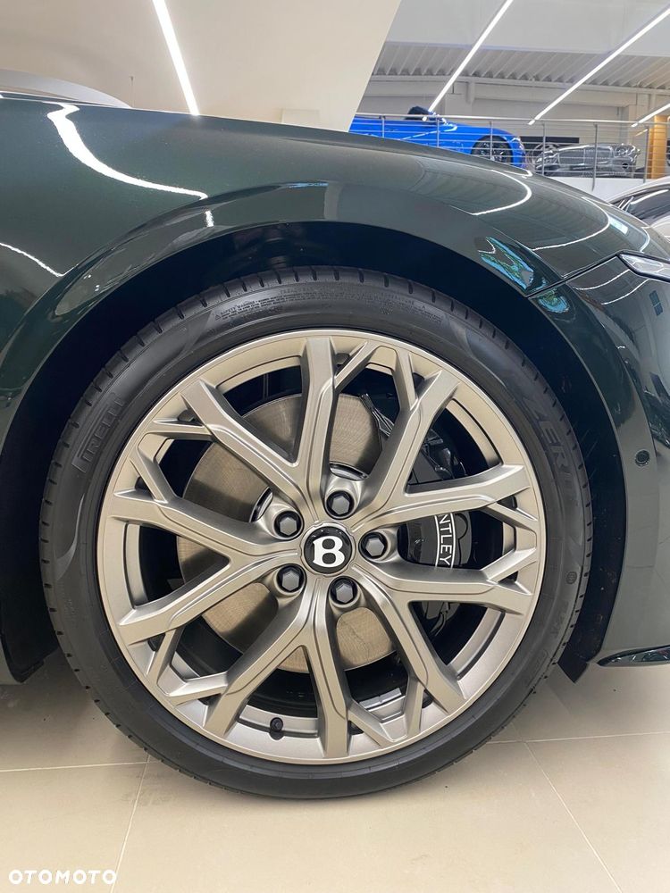 Bentley Continental GT W12 - 6