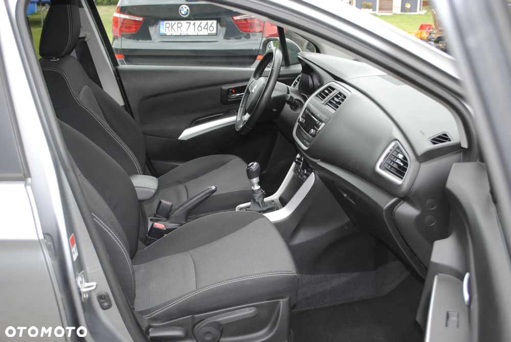 Suzuki SX4 S-Cross 1.6 DDiS 4x2 Comfort+ - 12