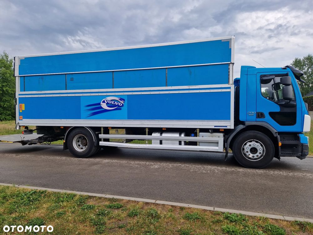 Volvo FE280 Izoterma dmc 19500Kg Winda - 12