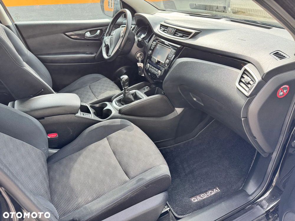 Nissan Qashqai - 23