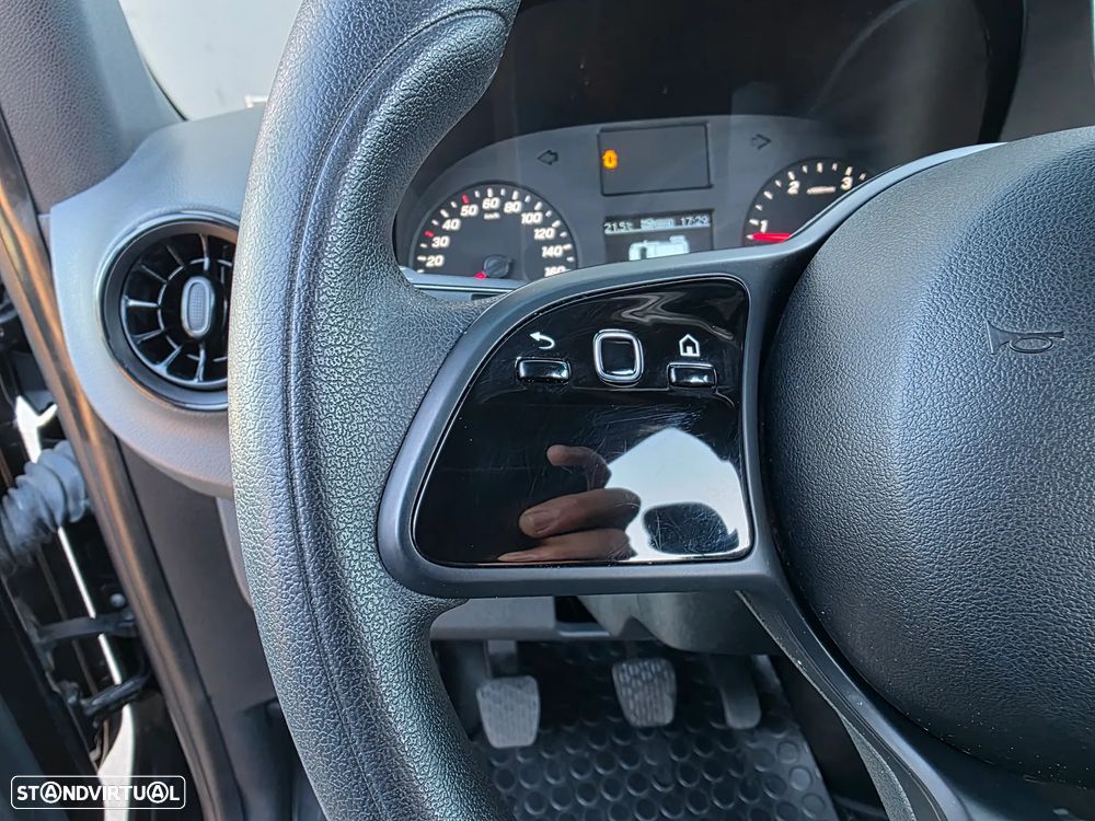 Mercedes-Benz Sprinter 316 CDI/43 TA Luxo - 25