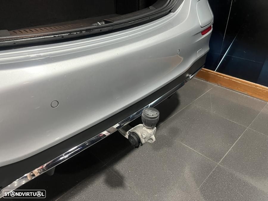 Mercedes-Benz E 300 de AMG Line - 10