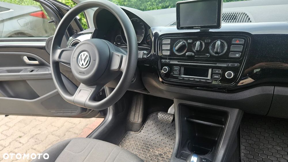 Volkswagen up! 1.0 move - 12