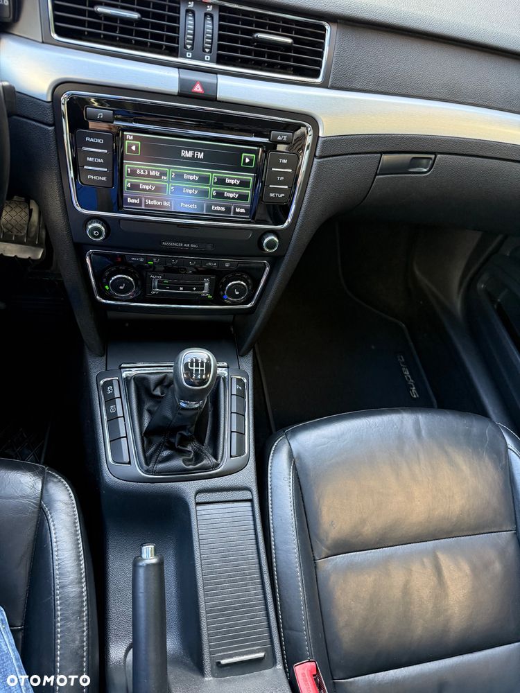 Skoda Superb - 16