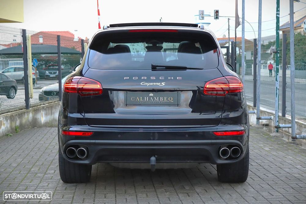 Porsche Cayenne S E-Hybrid - 6