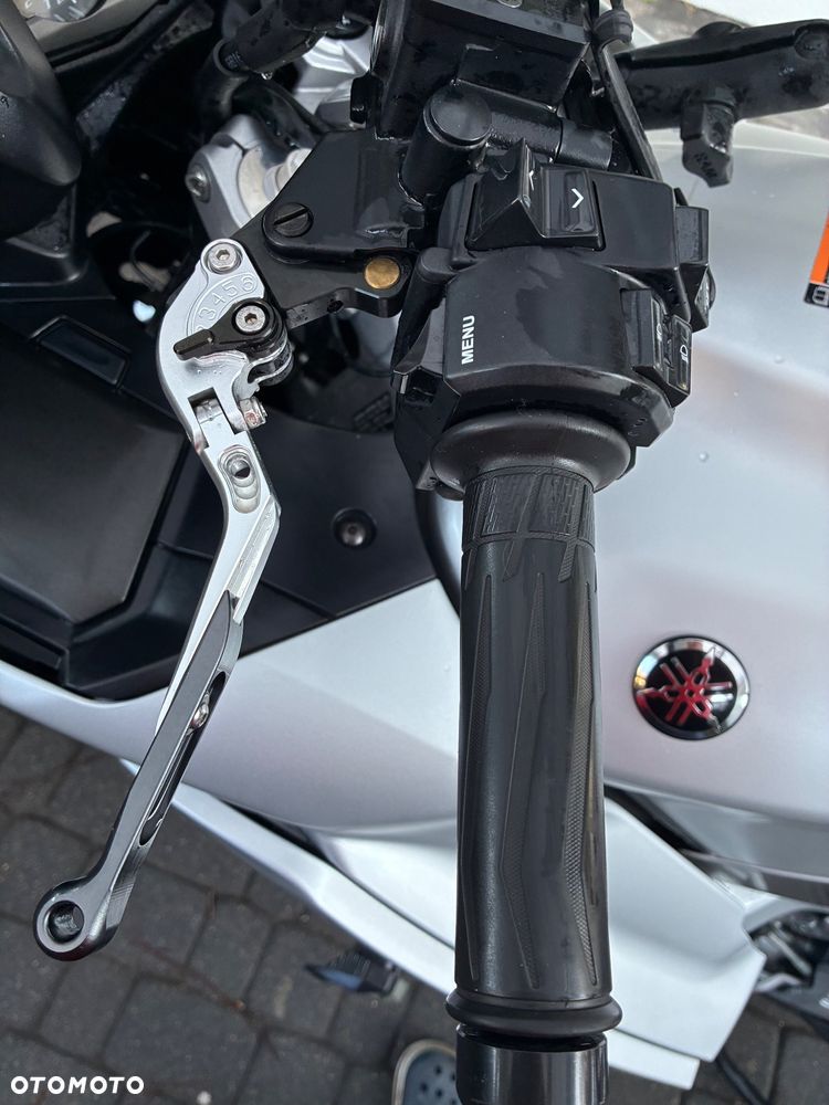Yamaha FJR - 7