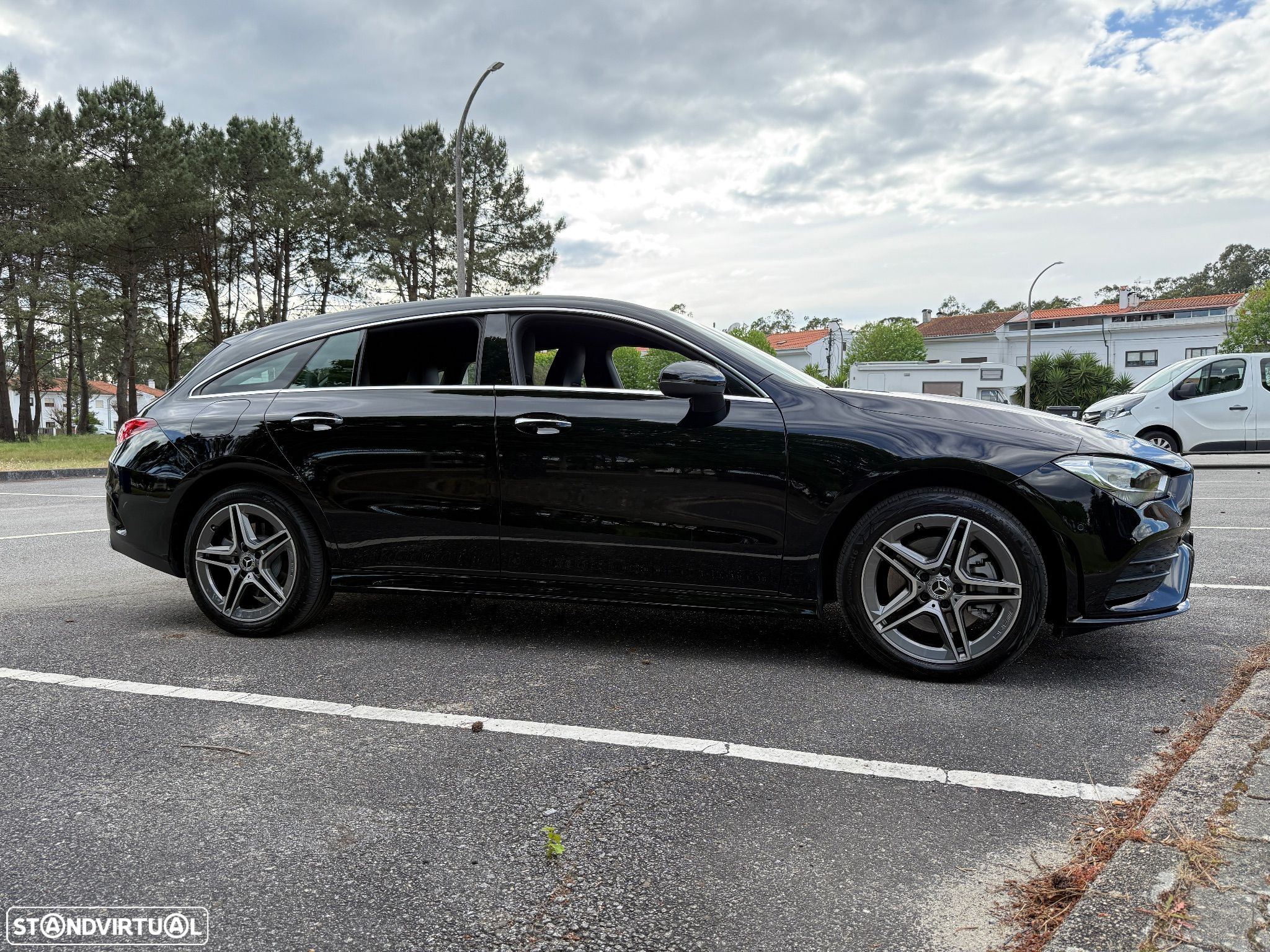 Mercedes-Benz CLA 250 e Shooting Brake AMG Line - 7