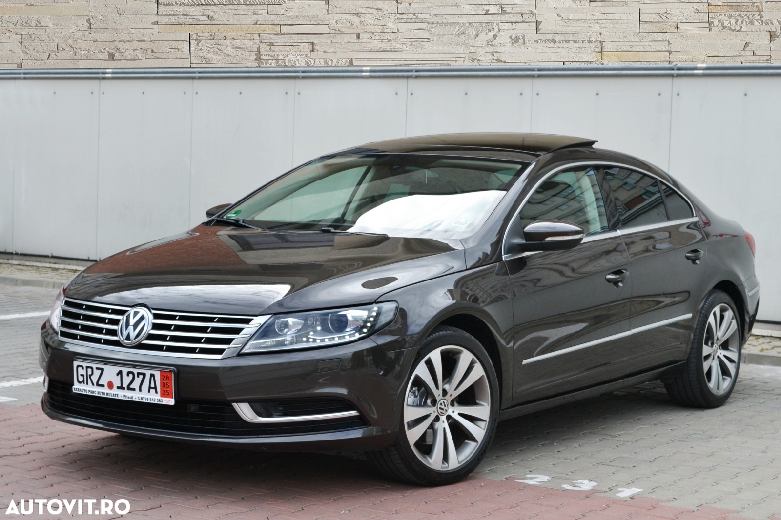 Volkswagen Passat CC 2.0 TDI BlueMotion Technology DSG - 9