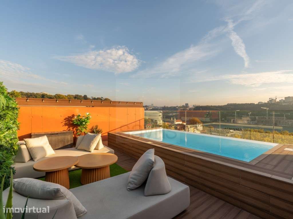 T3 Penthouse com piscina no Porto - Grande imagem: 2/31