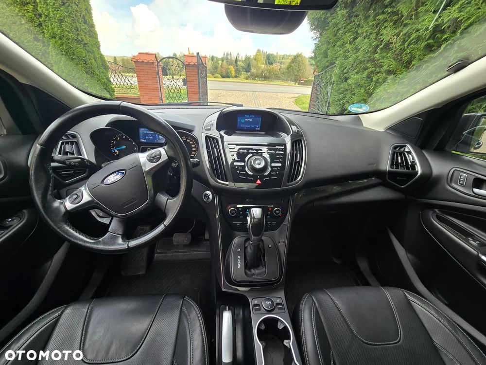Ford Kuga 1.6 EcoBoost 4x4 Titanium - 8