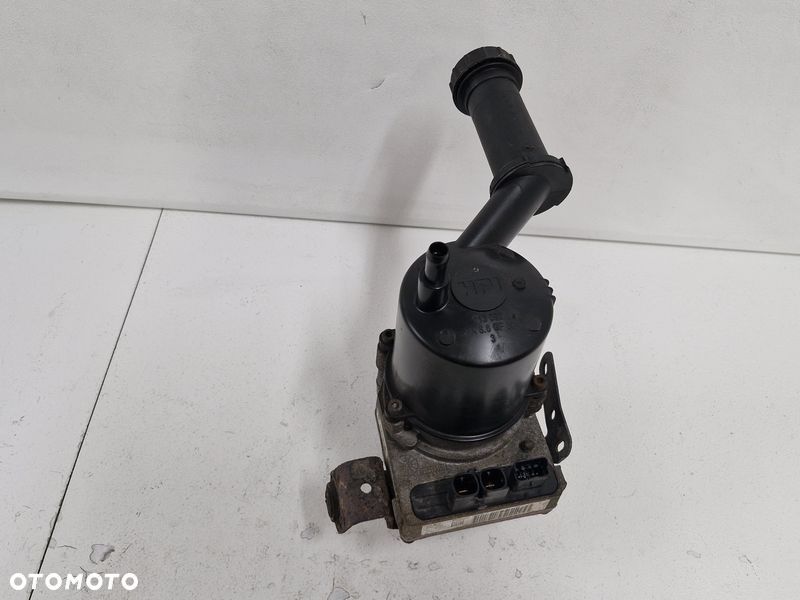 CITROEN DS5 I 1 2.0 D HYBRYDA POMPA WSPOMAGANIA 9676772980 - 6