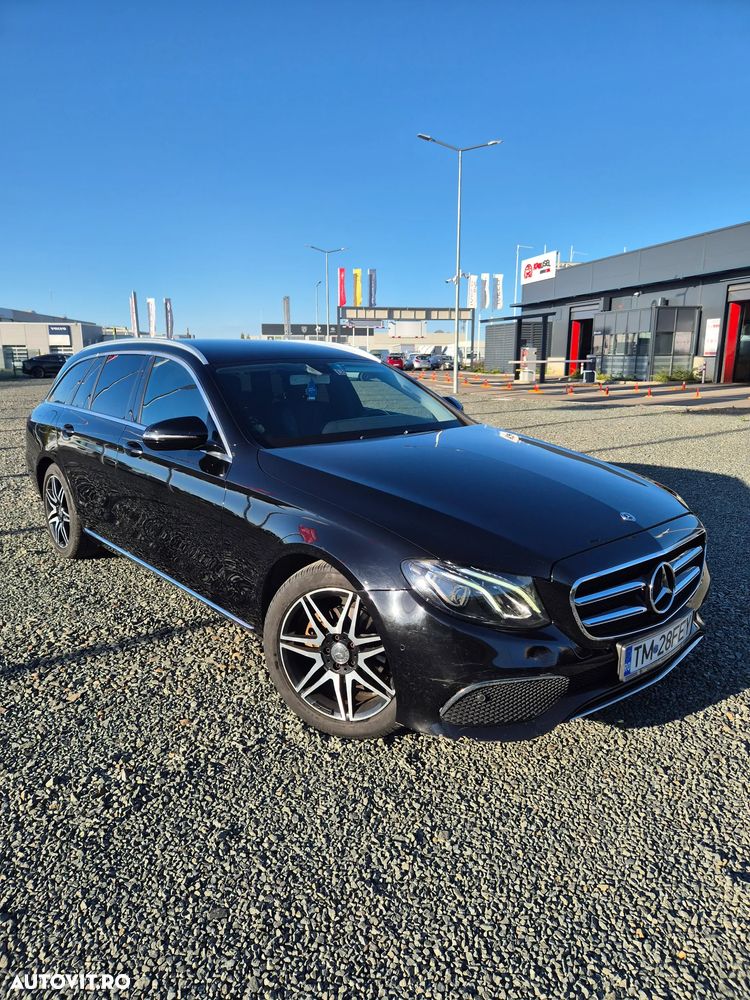 Mercedes-Benz E 200 d T-Modell Aut - 2