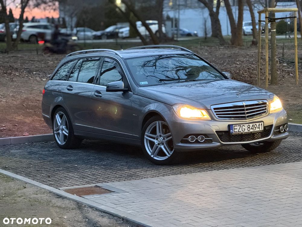 Mercedes-Benz Klasa C - 12