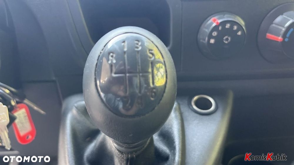 Opel Movano 7 osób doka - 10