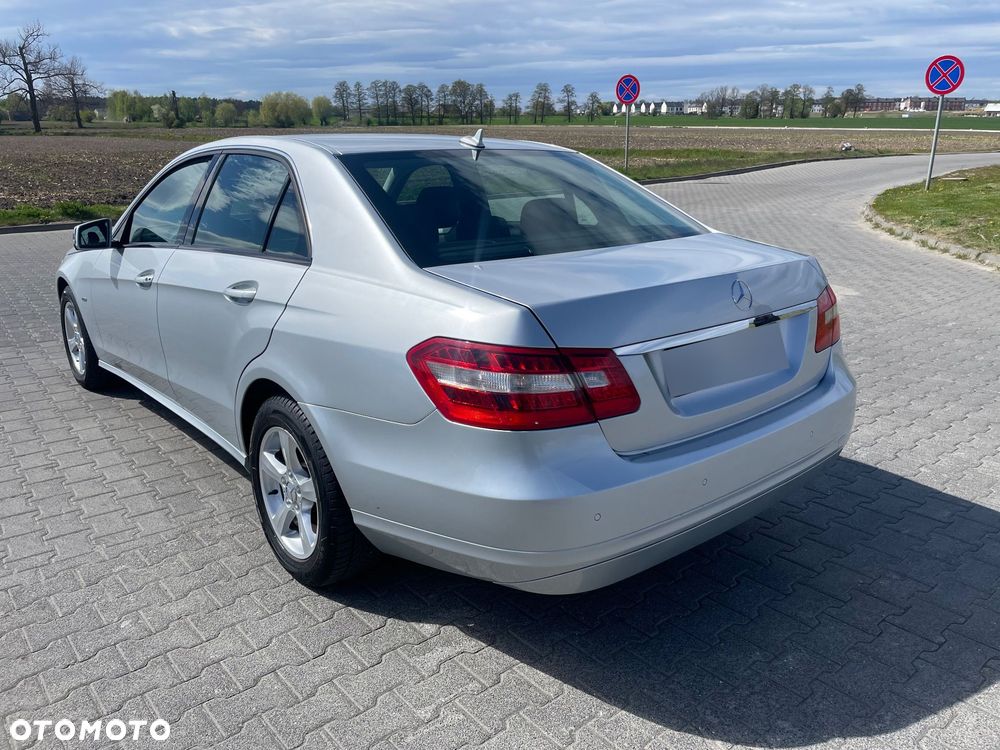 Mercedes-Benz Klasa E - 8