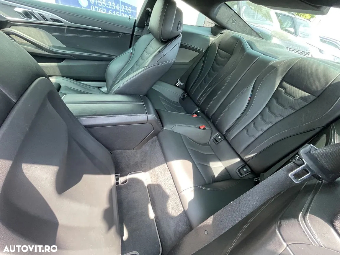 BMW M8 M850i xDrive AT - 8