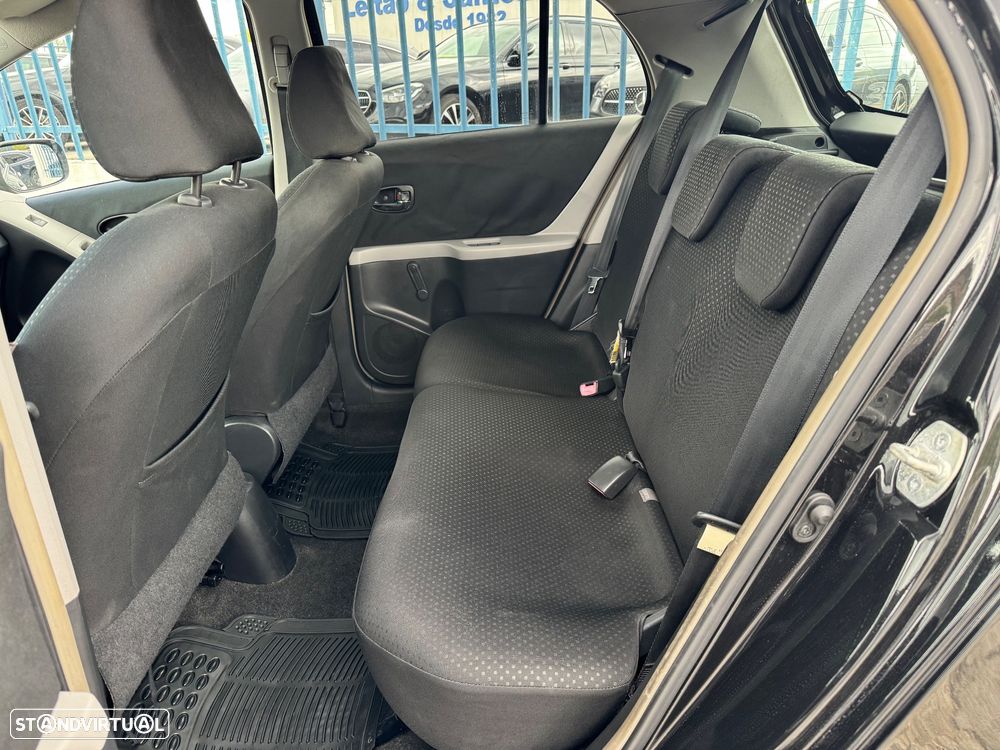 Toyota Yaris 1.4 D-4D Motion - 20