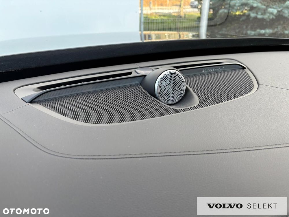 Volvo XC 90 - 36